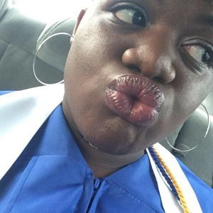 Meet your Posher, Ebony